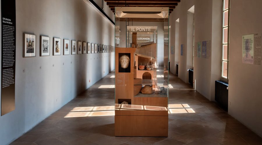 Palazzo dei Musei, Reggio Emilia, Esplorazioni sulla Via Emilia corridor